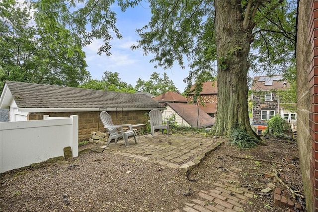 4035 Ludwick St, Squirrel Hill, PA 15217 - view of yard featuring a patio area
