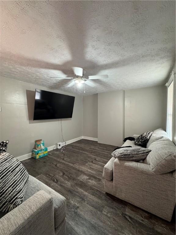 200 Jarvis St, Aliquippa, PA 15001 - living room with a ceiling fan, a textured ceiling, and wood finished floors