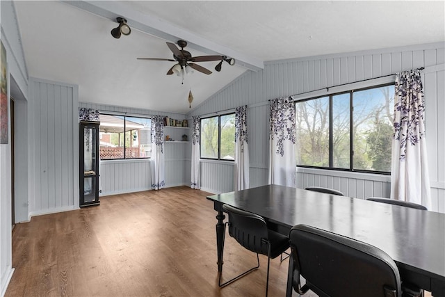 1028 Roseanne Ave, Banksville/Westwood, PA 15216 - dining room featuring wood finished floors and ceiling fan