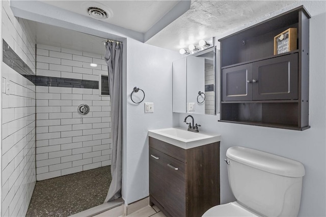 1028 Roseanne Ave, Banksville/Westwood, PA 15216 - full bathroom featuring vanity and a shower stall