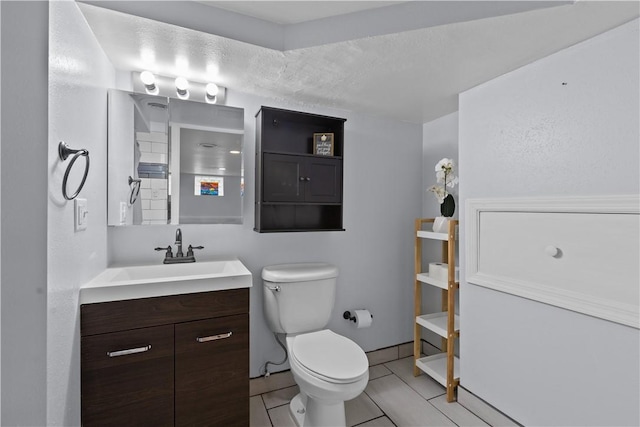1028 Roseanne Ave, Banksville/Westwood, PA 15216 - bathroom with vanity, tile patterned floors, and a textured ceiling