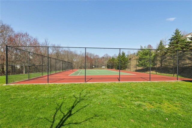 1904 Colonial Dr, Franklin Park, PA 15143 - photo 44