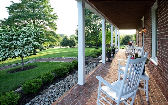 255 Camp Run Rd, Lancaster Twp, PA 16037 - view of porch