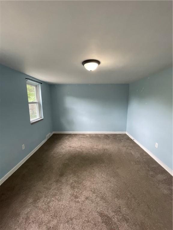 1114 Ingham St, Marshall Shadeland, PA 15212 - spare room with dark colored carpet