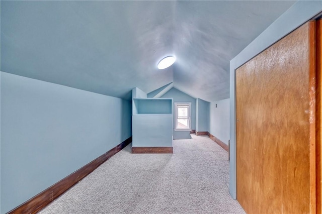 2267 Tilbury Ave, Squirrel Hill, PA 15217 - bonus room featuring lofted ceiling and carpet flooring