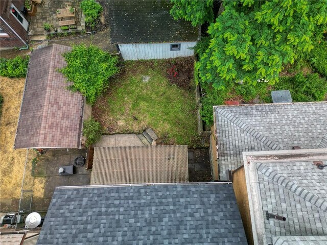 2267 Tilbury Ave, Squirrel Hill, PA 15217 - drone / aerial view