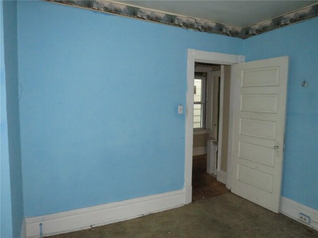 1465 Steuben St, Crafton Heights, PA 15205 - view of unfurnished room