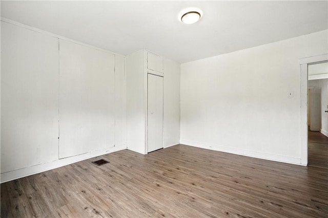 2505 Gable St, South Side, PA 15210 - unfurnished room with wood finished floors and baseboards
