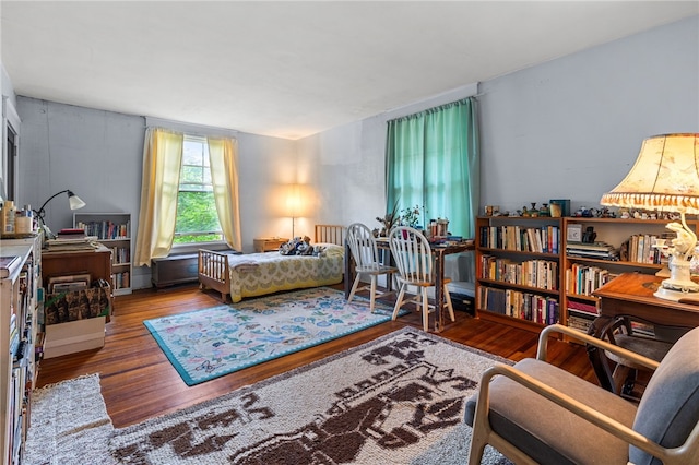 6517 Aylesboro Ave, Squirrel Hill, PA 15217 - bedroom with wood finished floors