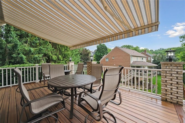 1500 Zenith Ct, Upper St Clair, PA 15241 - deck with outdoor dining area