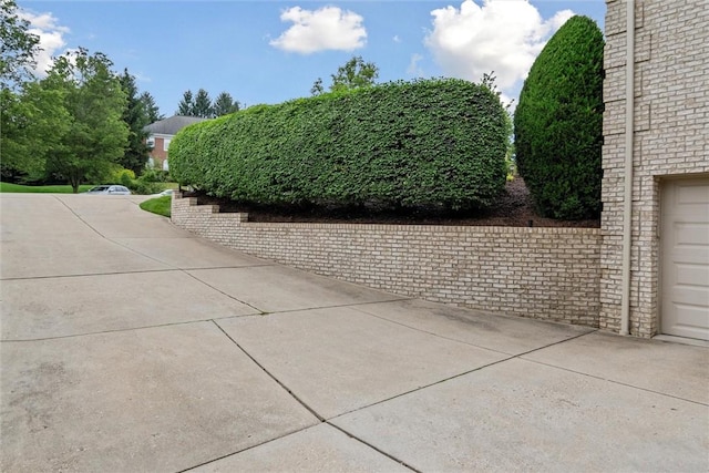 1500 Zenith Ct, Upper St Clair, PA 15241 - view of patio / terrace