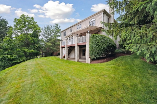 1500 Zenith Ct, Upper St Clair, PA 15241 - rear view of house featuring a deck, stairs, and a lawn