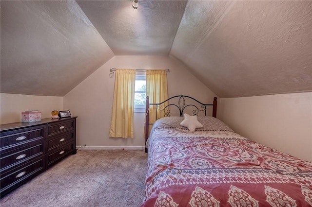 628 Illini, Monroeville, PA 15146 - bedroom with a textured ceiling, light carpet, and vaulted ceiling