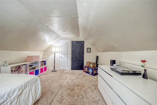 628 Illini, Monroeville, PA 15146 - carpeted bedroom featuring vaulted ceiling