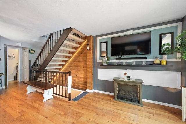 301 Holland Ct, Findlay Twp, PA 15108 - living room featuring wood finished floors and stairway