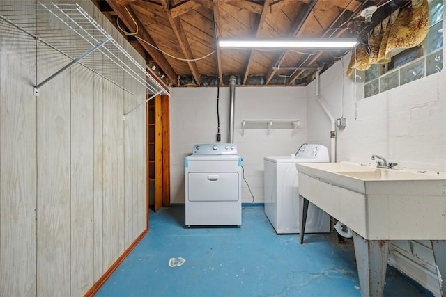 345 Franklin Dr, Peters Twp, PA 15241 - laundry room featuring washing machine and clothes dryer and concrete block wall