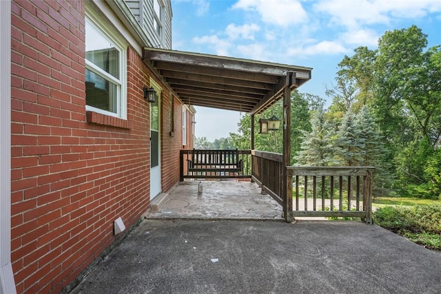 345 Franklin Dr, Peters Twp, PA 15241 - view of patio / terrace