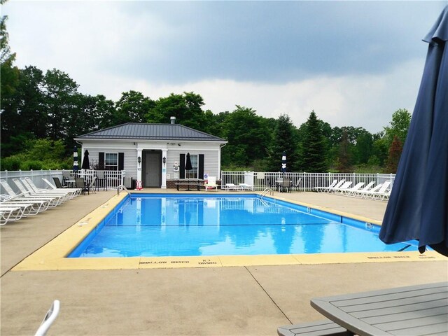 707 Sonie Dr, Ohio Twp, PA 15143 - photo 33