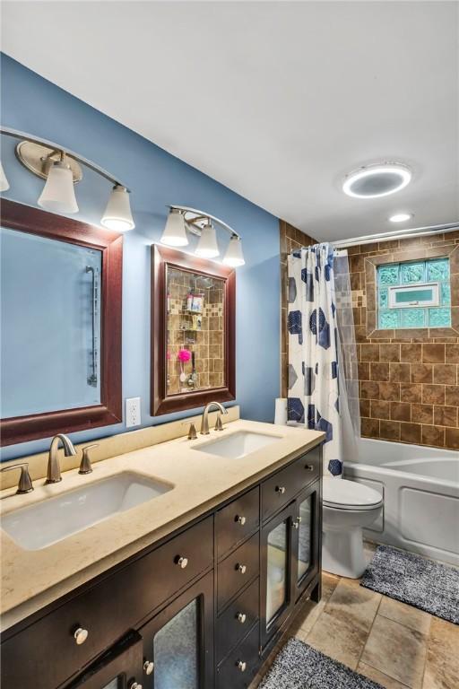 101 Stella Dr, Level Green, PA 15085 - photo 18