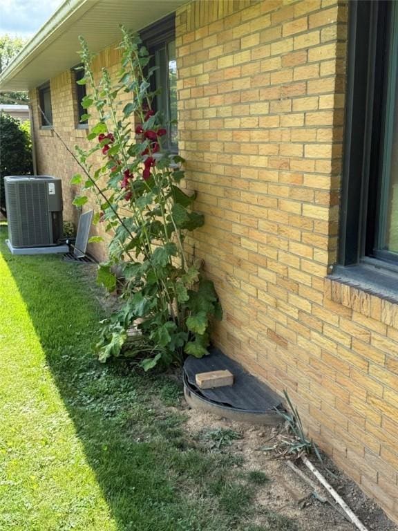 202 Dominican Way, Zelienople Boro, PA 16063 - view of side of home featuring brick siding and a yard