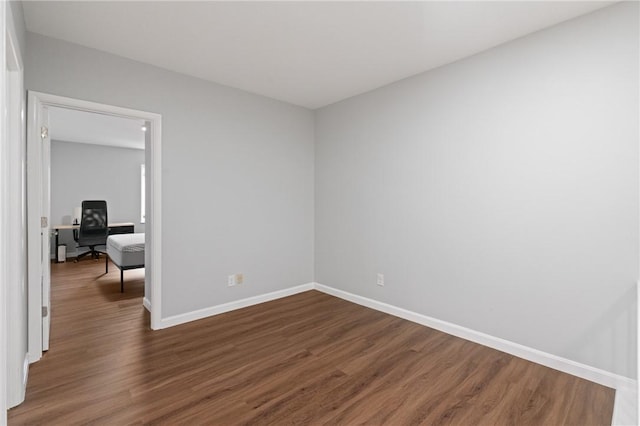307 S Dithridge St Unit 207, Oakland, PA 15213 - unfurnished room featuring dark wood-style flooring and an office area