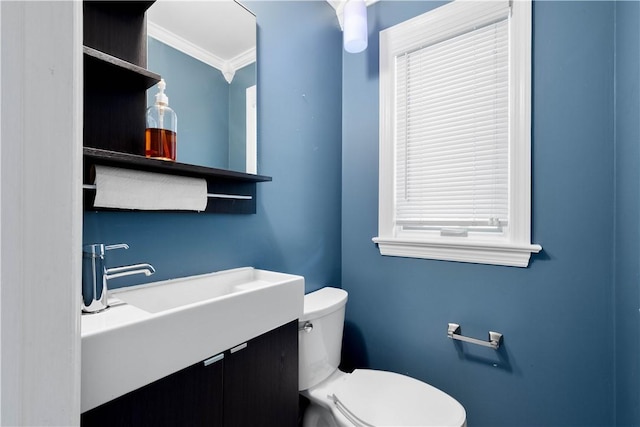2401 Valera Ave, Carrick, PA 15210 - half bath with vanity and crown molding