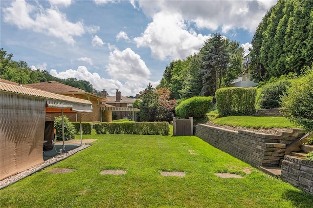 4636 Bowes Ave, West Mifflin, PA 15122 - view of grassy yard