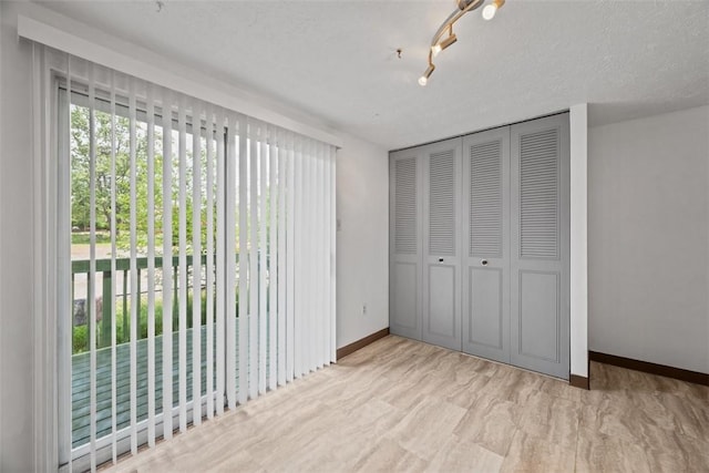 305 Laporte Ct, Cranberry Twp, PA 16066 - unfurnished bedroom with baseboards and a closet