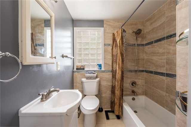 206 Bonnie St, Rostraver, PA 15012 - full bath featuring tile patterned floors and shower / bath combo with shower curtain