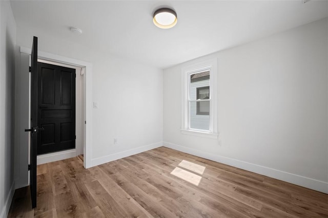 141 Blackhawk St, Squirrel Hill, PA 15218 - unfurnished room featuring wood finished floors and a smoke detector