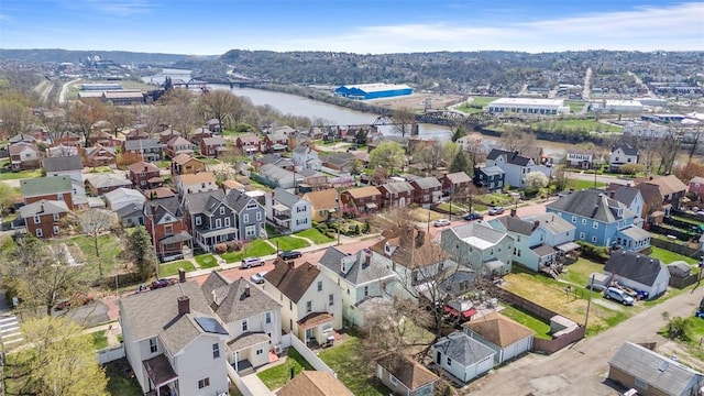 141 Blackhawk St, Squirrel Hill, PA 15218 - aerial view of residential area featuring a notable bridge and a large body of water