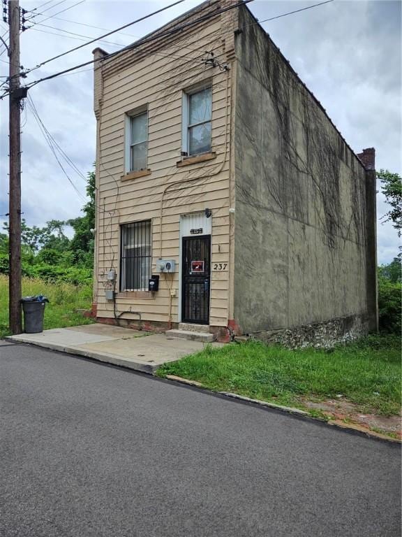 237 Wick St, Hill District, PA 15219 - view of front of house