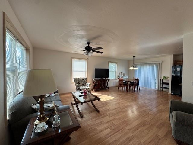 436 Lloyd Ave, Latrobe, PA 15650 - living area with light wood finished floors and a ceiling fan
