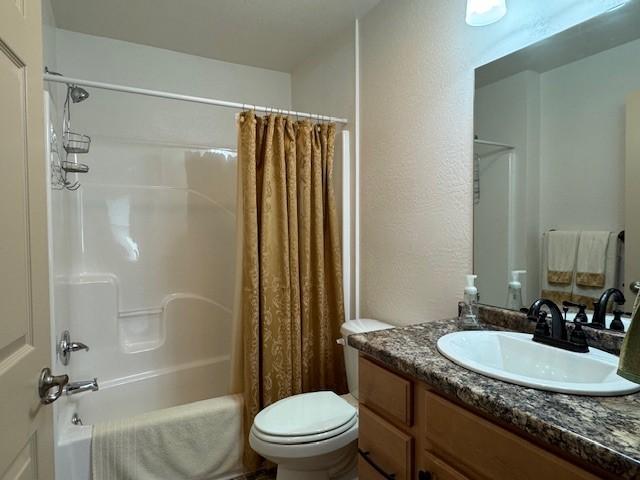 436 Lloyd Ave, Latrobe, PA 15650 - bathroom with vanity and shower / bath combination with curtain