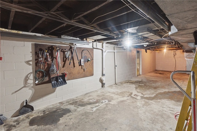 222 Lear Rd, Blairsville Area, PA 15717 - view of unfinished below grade area