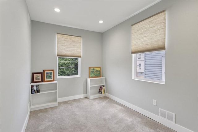 3130 Dobson St, Polish Hill, PA 15219 - carpeted empty room with baseboards and recessed lighting