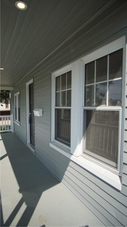 801 9th Ave, Brackenridge, PA 15014 - view of porch