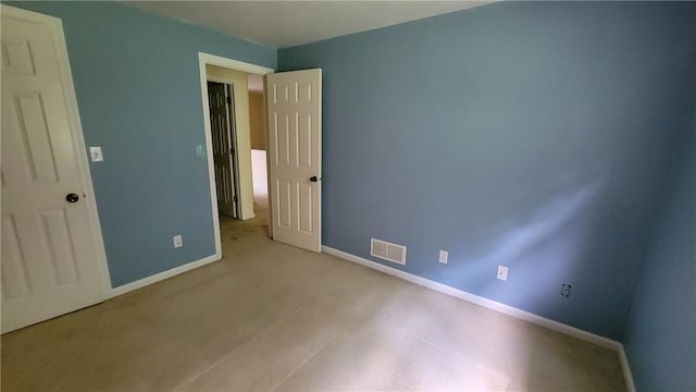 402 Forest Ridge Dr, Forest Hills Boro, PA 15221 - unfurnished bedroom featuring carpet and baseboards