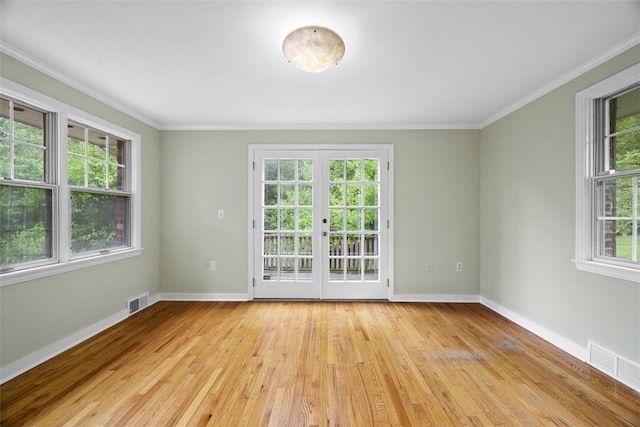 195 Grandview Dr N, Fox Chapel, PA 15215 - empty room with light wood-style floors, crown molding, and french doors