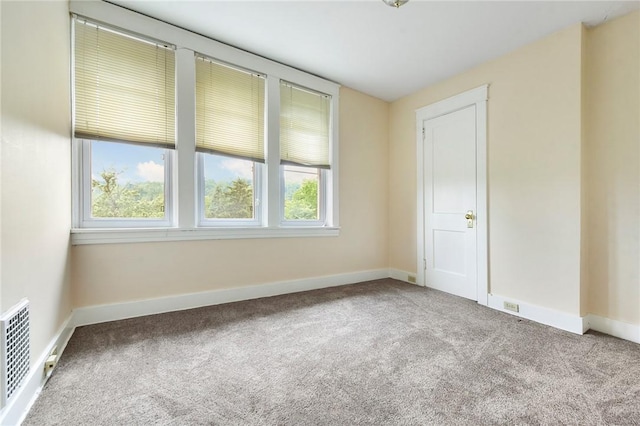 349 Avenue E Ave E, Forest Hills Boro, PA 15221 - carpeted spare room featuring baseboards