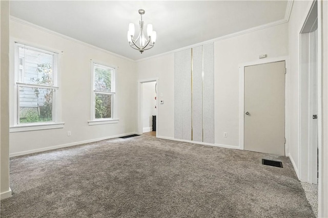 39 Danvers Ave, Ingram, PA 15205 - carpeted spare room featuring a chandelier and crown molding
