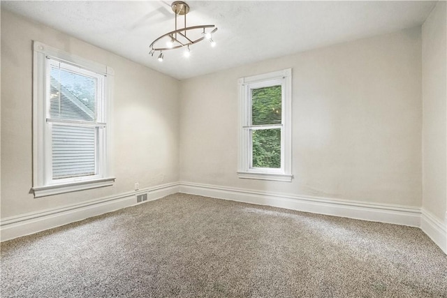 39 Danvers Ave, Ingram, PA 15205 - carpeted empty room with baseboards