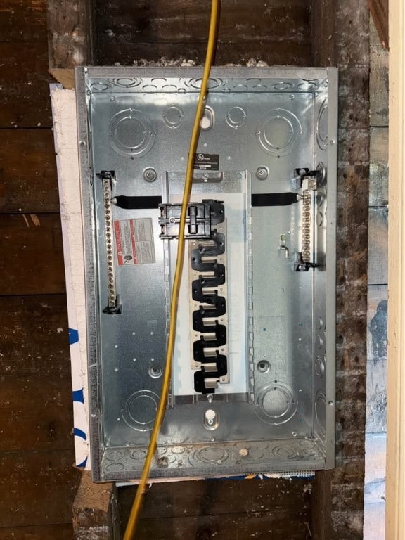 4007 Portman Ave, Observatory Hill, PA 15214 - utilities featuring electric panel