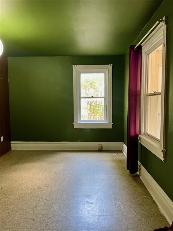 328 New Castle St, City Of But Nw, PA 16001