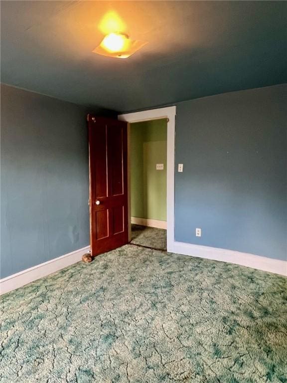 328 New Castle St, City Of But Nw, PA 16001