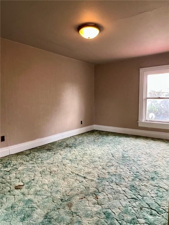 328 New Castle St, City Of But Nw, PA 16001