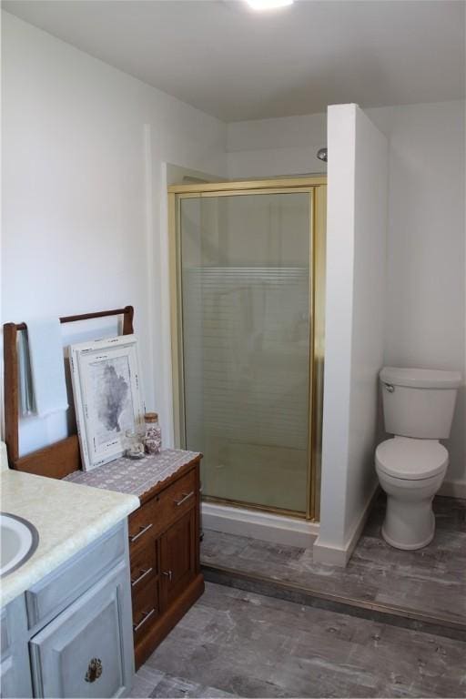 400 E Butler St, Mercer Boro Mer, PA 16137 - bathroom with vanity and a stall shower