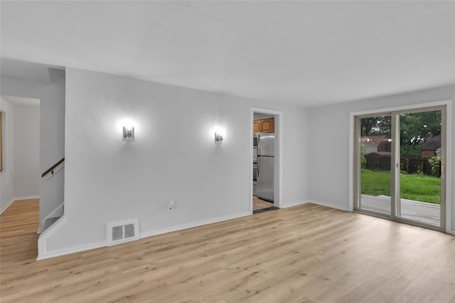 494 Highview Rd, Baldwin Twp, PA 15228 - spare room featuring light wood finished floors
