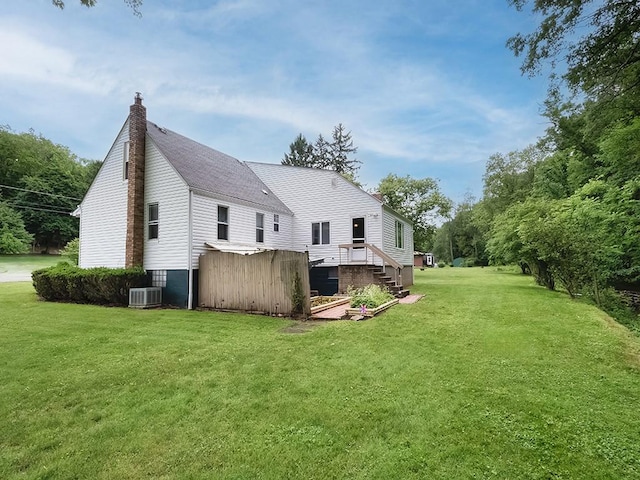2665 Warrendale Bayne Rd, Marshall, PA 15005 - rear view of property with a lawn and a chimney