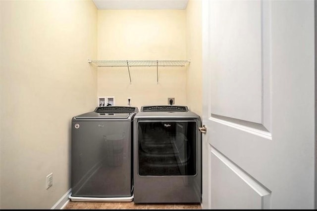 323 Osona Ln, Marshall, PA 16046 - washroom featuring washing machine and clothes dryer